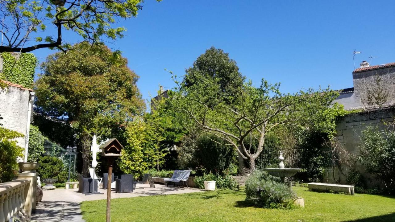 La Maison Blanche Blaye Exteriör bild